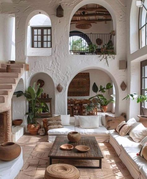 Moroccan House Interior, Meditterean House, Old Money Interior Design, Mexico Houses, Old Money Interior, Cottage Core Bloxburg House, Living Room Mediterranean, How To Start Painting, Moroccan Houses