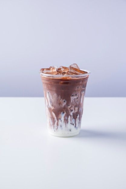 Cold Chocolate Drinks, Ice Coklat, Chocolate Milk Aesthetic, Iced Chocolate Drink, Minuman Cup, Choco Drink, Chocolate Milk Tea, Ice Chocolate Drink, Pudding Packaging