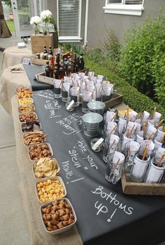 Tolle Deko-Idee für den Männergeburtstag - 40th birthday party ideas for men - Google Search Beer Tasting Parties, Beer Party, Tasting Party, Burger Bar, בר מצווה, Beer Tasting, Adult Birthday Party, Snacks Für Party, 30th Birthday Parties