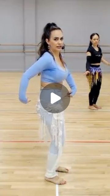 Belly Motions with Portia! on Instagram: "Can YOU perform an Undulation? ✨" Belly Dance Videos Dancers, Jitterbug Dance, Belly Dance Music, Blanket Edging, Dancing Workout, Belly Dance Lessons, Dance Workout Routine, Belly Dancing Workout, Belly Dancing Videos