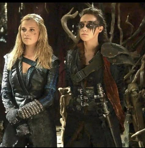 Clarke E Lexa, Clark And Lexa, Lincoln The 100, The 100 Aesthetic, Clexa Fanart, Clarke The 100, Lexa E Clarke, Lexa Kom Trikru, The 100 Quotes