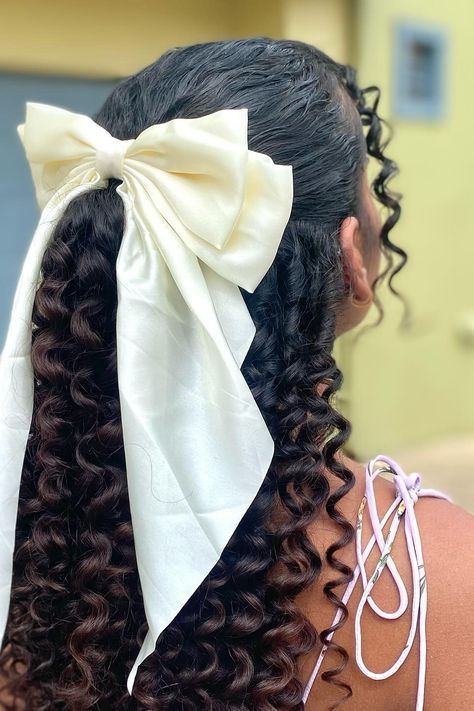 Hair With Bow Tie, Cute Ribbons For Hair, Curly Hair With Bow In Back, Hair Bows On Braids, Big Hair Bow Hairstyles, Big Curly Hair Hairstyles, Adult Bow Hairstyle, Big Ribbon Hairstyles, Hairstyles With Ribbon Curly Hair