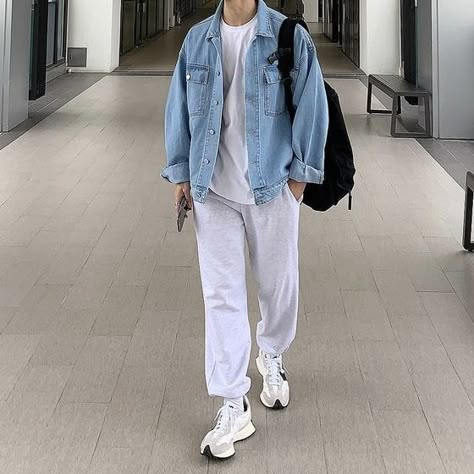 Korean Fashion Men Jeans, Light Blue Denim Jacket Outfit Men, White And Denim Outfits Men, White Joggers Outfit Men, White Denim Outfit Men, Light Blue Jacket Outfit Men, Korea Boy Outfit, Light Blue Hoodie Outfit, Light Blue Outfit Men