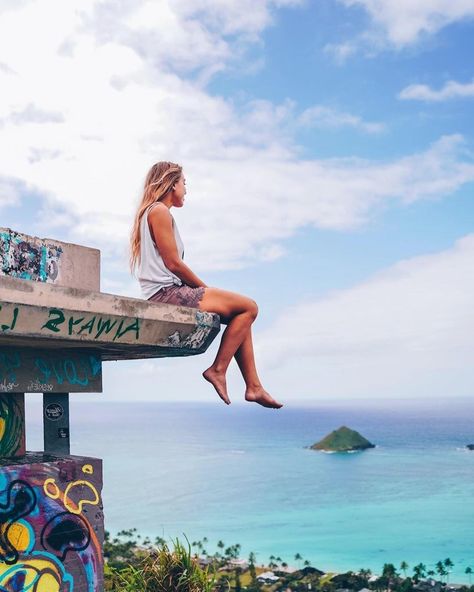 Hawaii Road Trip, Hike Pictures, Lanikai Pillbox Hike, Woman Climbing, Climbing Women, Heather Martin, Oahu Hikes, Kailua Hawaii, Lanikai Beach