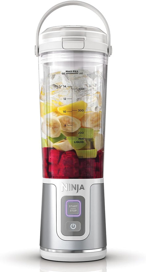 Ninja Blast Portable Blender, 530ml, Leakproof Lid & Sip Spout, Powerful Cordless Mini Blender, Rechargeable, Portable Smoothies, Protein Shakes, Blends Ice & Frozen Fruit. Kitchen Inventions, Blender Portable, Clean Drink, Blender Smoothie, Cheesy Dip, Mini Blender, Mens Fashion Illustration, School Gym, Kitchen Clean