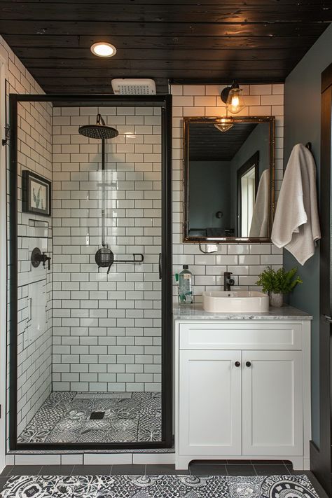 Minimalist Bathroom Black And White, Black And White Tile Bathroom Ideas, Small Three Piece Bathroom, Bath And Shower Layout, Small Bathroom Ideas White, Black And White Small Bathroom Ideas, Small Bathroom Black And White, Small Black And White Bathroom Ideas, Small White Bathroom Ideas