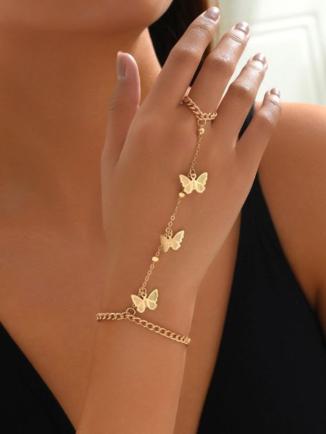 Butterfly Charm Mittens Bracelet | SHEIN USA Finger Bracelets, Jewelry Bracelets Gold, Jewelry Accessories Ideas, Hand Chain, Fancy Jewelry, Accessories Ideas, Hand Jewelry, Watches Women Fashion, Girly Jewelry