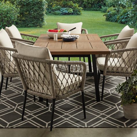 Patio Dining Set Ideas, Deck Dining Ideas, Patio Dining Ideas Outdoor, Patio Table Ideas, Metal Outdoor Table, Outdoor Stacking Chairs, Dining Table Outdoor, Backyard Dining, Patio Dining Furniture