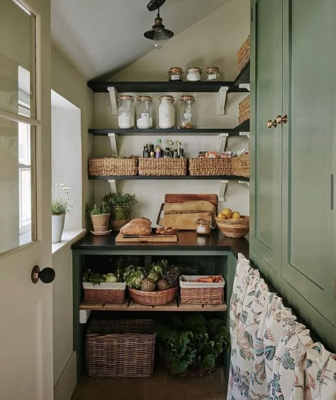 Family Manor, Sims Hilditch, Pantry Inspiration, Timeless Interiors, Butlers Pantry, Pantry Ideas, English Country House, Butler's Pantry, Pantry Design