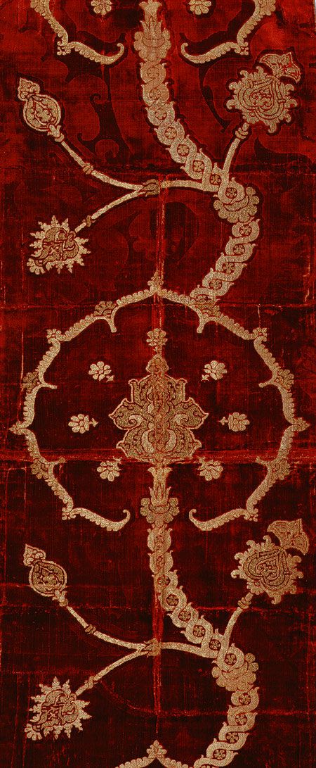 Length of brocaded velvet, 16th century  Spanish or Italian  Silk velvet brocaded with metal-wrapped thread Antique Textiles, Silk Velvet, Textile Patterns, Metropolitan Museum Of Art, Red And Gold, 16th Century, Fabric Art, Islamic Art, Textures Patterns