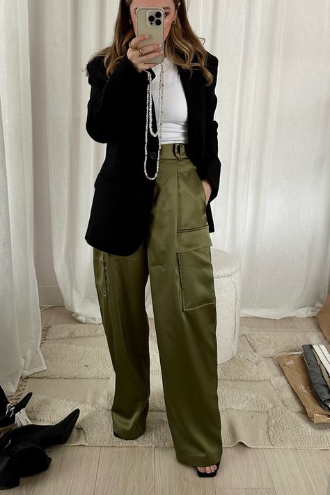 Green Cargo Work Outfit, Khaki Green Trousers Outfit, Cargo Work Pants Women, Cargo And Blazer Outfit, Satin Green Pants Outfit, Green Wide Leg Cargo Pants Outfit, Blazer And Cargo Pants Outfit, Green Satin Cargo Pants Outfit, Army Green Trousers Outfit