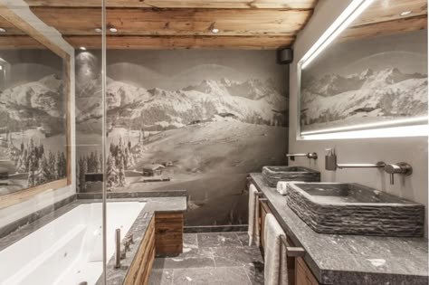 Chalet Hahnenkamm Lodge, Ski Kitzbuhel, Austria, Ultimate Luxury Chalets Jouin Manku, Chalet Bathroom, Mountain Interiors, Chalet Chic, Alpine Chalet, Chalet Interior, Ski Decor, Chalet Design, Bath Inspiration