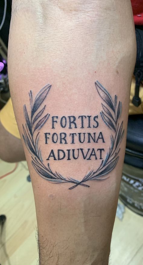 Fortis Fortuna Adiuvat Tattoo Design, Fortes Fortuna Adiuvat Tattoo, Tato Men, Fortis Fortuna Adiuvat Tattoo, Fortis Fortuna Adiuvat, Austin Tattoo, Latin Tattoo, Phoenix Bird Tattoos, Wrist Tattoo Ideas