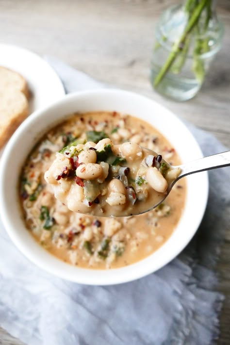 Do all wild rice soups have to be mushroom soups? It seems like it. While I have learned to like mushrooms, I created this scrumptious soup as an alternative version of my also-delicious Wild Rice White Bean Soup Instant Pot, Bean Soup Instant Pot, Lima Bean Soup, Wfpb Vegan, Rice Soups, Lentil Vegetable Soup, Mexican Rice Easy, Gluten Free Cookbooks, Soup Instant Pot