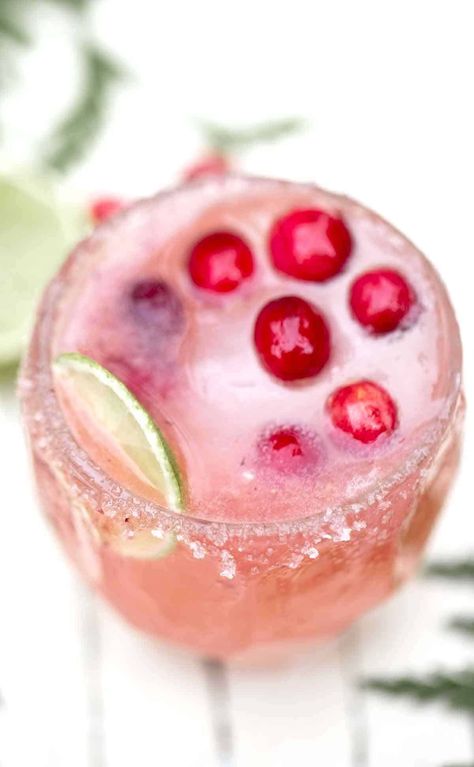 Cranberry Paloma - Fresh Flavorful Christmas Paloma Cocktail, Cranberry Paloma, Beautiful Drinks, Thanksgiving Cocktail Recipes, Paloma Recipe, Paloma Cocktail, Leftover Cranberry Sauce, Batch Cocktails, Grapefruit Soda