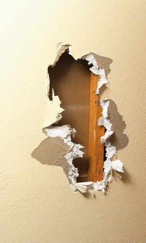 Patching Holes In Walls, Fix Hole In Wall, Patch Drywall, Hole In Wall, How To Patch Drywall, Wall Repair, Wallpaper Removal, Drywall Installation, Diy Handyman