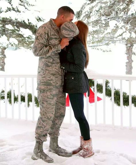 #airforce #military #airforcelove Air Force Engagement Pictures, Military Photoshoot, Military Couple Pictures, Military Couple Photography, Army Pictures, Military Boyfriend, Military Couples Photos, Military Engagement Photos, Military Marriage