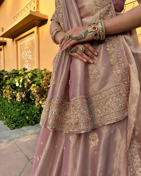 Buri Buri Zaimon, Function Dresses, Indian Outfits Lehenga, Lehenga Designs Simple, Traditional Indian Dress, Casual Indian Fashion, Desi Aesthetic, Pakistani Fashion Party Wear, Saree Designs Party Wear