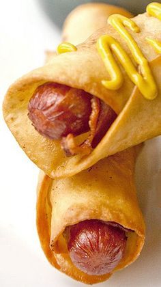 Hod Dog, Deep Fried Bacon, Bacon Wrapped Hotdogs, Wrapped Hot Dogs, Fried Bacon, Hot Dogs Recipes, Hot Diggity Dog, Beer Battered, Dog Wrap