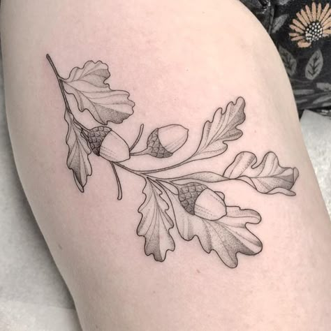 Oak Tree Leaf Tattoo, Leaf Tattoo Meaning, Oak Leaf Tattoo, Oak Tattoo, Oak Leaf Tattoos, Fall Leaves Tattoo, Acorn Tattoo, Oak Tree Tattoo, Brush Tattoo