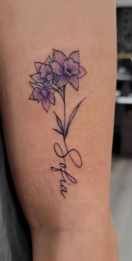 3 Daffodil Tattoo, Aquamarine Daffodil Tattoo, Daffodil Tattoo With Name In Stem, Narcissus Flower Tattoo With Name, Color Daffodil Tattoo, Daffodil Name Tattoo, Purple Daffodil Tattoo, Pink Daffodil Tattoo, Daffodil Vine Tattoo