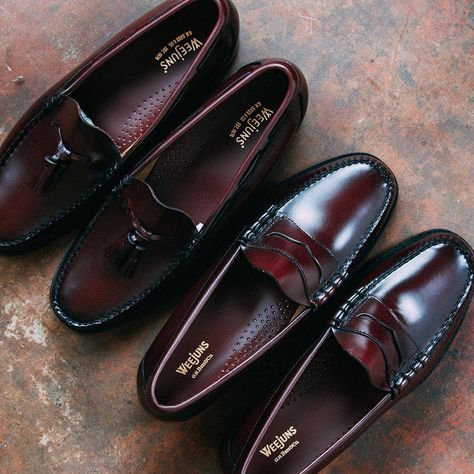 Popular Spring Outfits, Bass Weejuns, Bass Shoes, Tassel Shoes, Gents Fashion, Classy Shoes, Best Shoes For Men, Stylish Mens Outfits, Penny Loafer