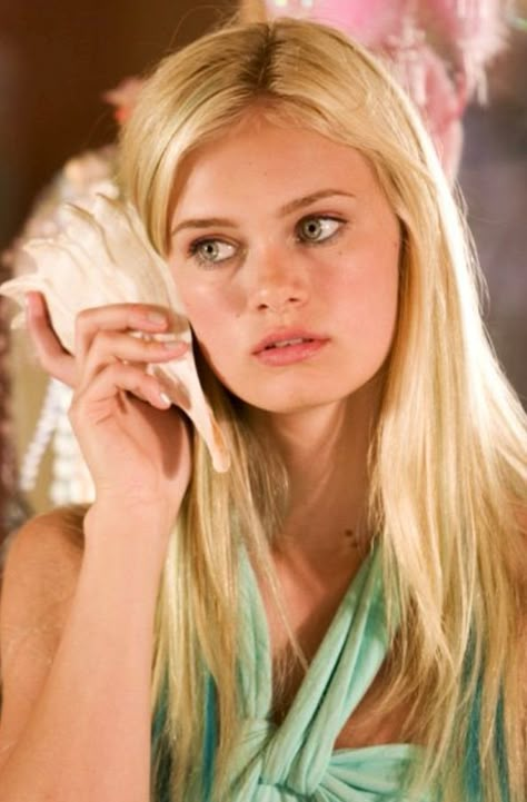 Sarah Paxton Aquamarine Movie, West End Girls, Joanna Levesque, Sara Paxton, Mermaid Motel, Coconut Girl Summer, No Ordinary Girl, Mermaid Summer, H2o Mermaids