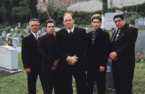 Sopranos Characters, Sopranos Cast, Sopranos Quotes, Michael Imperioli, Christopher Moltisanti, Italian Memes, James Gandolfini, Gangster Movies, Tony Soprano