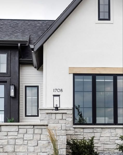 Eifs Exterior Home, White Exterior House, White With Black Accents, White Exterior Houses, Studio House, Casa Country, Stucco Exterior, Apartment Decoration, Modern Farmhouse Exterior