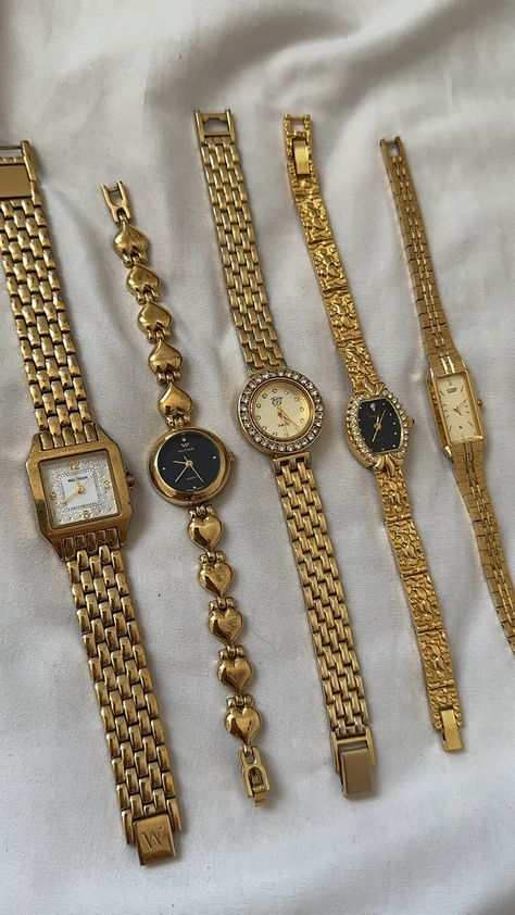 #vintagewatch #vintagestyle #watches #goldjewelry #daintyjewelry #oldmoneystyle #bezelwatch #guccibezelwatch #explorepage #explore #fyp #foryoupage #foryou #peekaboowatch #thekismetreserve #interchangeablenecklace #interchangeablejewelry #vintagegoldwatch #classyjewelry #goldwatch #daintyjewelry #elegantjewelry #oldmoneyaesthetic #cleangirlaesthetic #secondhandfashion #sustainablefashion Dainty Gold Watch Aesthetic, Gold Watch Stack, Gold Dainty Watch, Women’s Watch, Gold Watch Aesthetic, Vintage Gold Watches, Jewelry With Wire, Small Gold Watch, Dainty Gold Watch