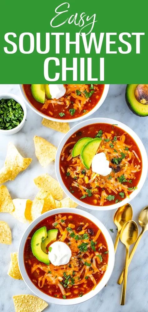 This Easy Southwest Chili recipe is the perfect for game day or a busy weeknight! It's packed with flavor with black beans, corn and chicken. #southwest #chili Southwest Turkey Chili, Chilli With Corn, Southwest Chili Recipe, Southwest Chicken Chili, Southwestern Chili, Southwest Chili, Wedge Sneakers Outfit, Main Meal Ideas, Southwest Recipes