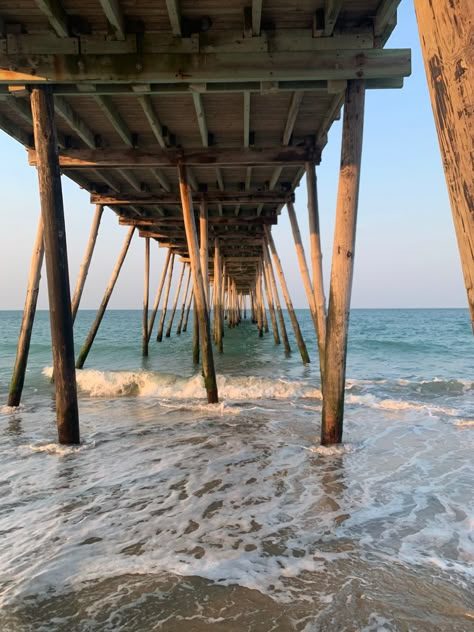 North Carolina Outer Banks Beach Houses, Summer In North Carolina, Outer Banks Nc Aesthetic, The Outer Banks North Carolina, Outer Banks North Carolina Aesthetic, Outer Banks Place, Wilmington North Carolina Aesthetic, Outerbanks Aethstetic, North Carolina Aesthetic