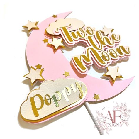 Pink moon cake topper with gold cream and pink layered stars and clouds, with the words two the moon in the middle Two The Moon Cake Topper, Two The Moon Cake, Moon Cake Topper, Two The Moon, Cake Topper Ideas, Second Birthday Party, Return Gift, Birthday Inspo, Moon Cake