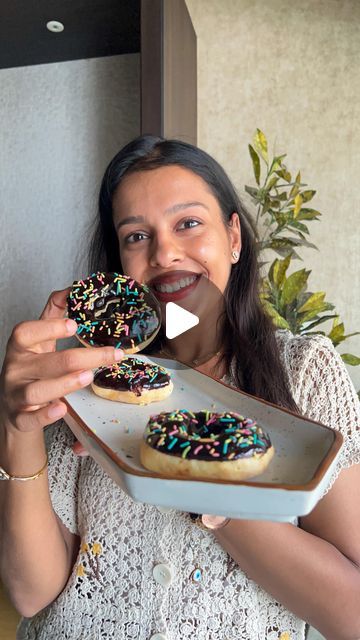 Do Nuts Donut Recipes, Doughnut Recipe Easy No Yeast, Easy Donut Recipe No Yeast, Donut Recipe Without Eggs, Donut Recipe No Yeast, Easy Donut Recipe Baked, Baked Donuts Easy, Donuts Homemade, Doughnut Recipe Easy