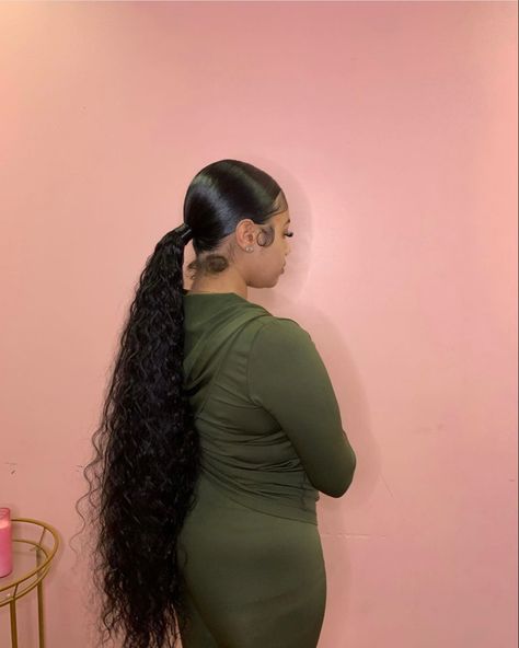 Middle Ponytail Black Women, Back Ponytail, Slick Curly Ponytail, Wavy Ponytail Black Women, Curly Ponytail Weave, Long Ponytail Hairstyles, Slick Ponytail, Weave Ponytail Hairstyles, Sleek Ponytail Hairstyles