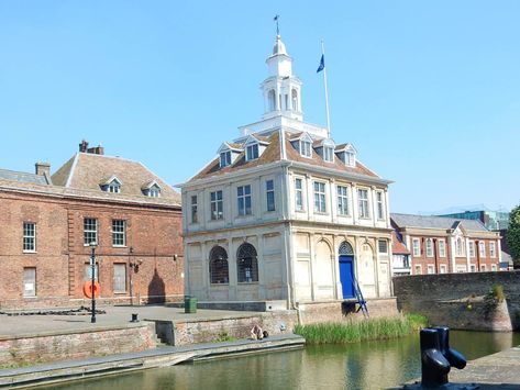 King's Lynn Custom House Linocut Ideas, Fishing Town, Picture Clues, St James' Park, King's Lynn, Custom House, Important People, 12th Century, Treasure Hunt