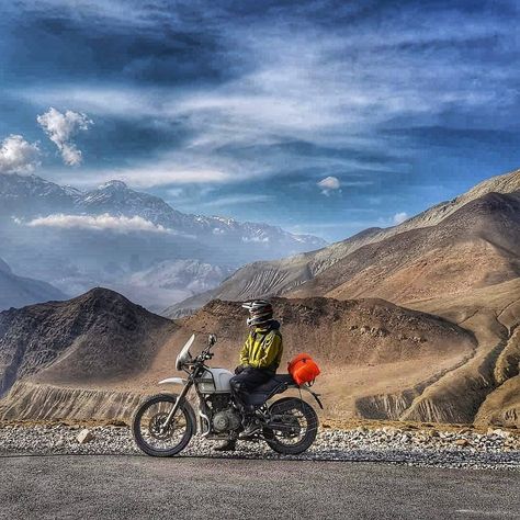 Adventurous ride to Mustang one of the must visit place in Nepal! Mustang Nepal Photography, Bike Road Trip, Camping 4runner, Leh Ladhak, Himalayan Royal Enfield, Mustang Nepal, Royal Enfield Wallpapers, Royal Enfield Himalayan, Prayer Pictures