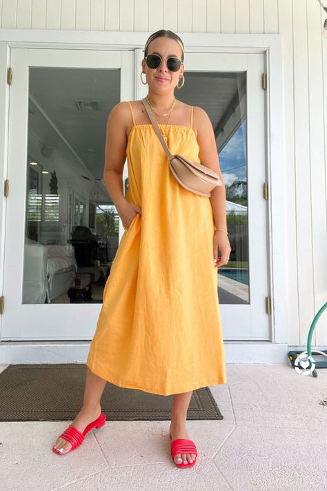 Styling Women's Easy Linen Tank Dress in Dress. Summer Dresses. Summer Outfits. Fashion Inspiration. Summer Midi Dresses | Vacation Style | Fashion Outfits | Holland Paterno Summer Midi Dresses, Dresses Vacation, Linen Tank, Trendy Fashion Outfits, Midi Dress Summer, Vacation Style, Dresses Summer, Vacation Dresses, Affordable Clothes