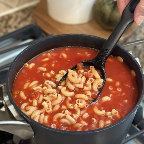 A pot of macaroni and tomatoes. Ground Beef And Macaroni Tomato Soup, Tomato And Noodles, Macaroni And Tomato Sauce, Tomato And Macaroni, Macaroni And Tomato Juice, Macaroni And Tomatoes Recipe, Tomatoe Macaroni Soup, Macaroni And Tomatoes Old Fashioned, Macaroni Tomato Soup