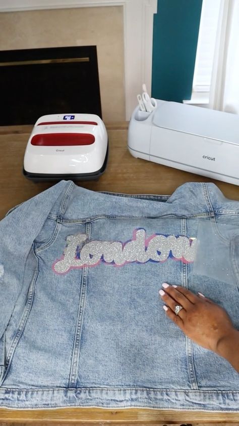 Htv On Denim Jacket, Vinyl On Jean Jacket, Jean Jacket Iron On Ideas, Cricut Jean Jacket, Warriors Jacket, Senior Szn, Cricut Maker 3, Personalized Jacket, Diy Project Ideas