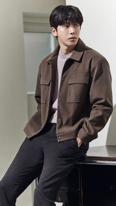 Anna Mcnulty, Mens Smart Casual Outfits, Nam Joohyuk, Minimalist Fashion Men, Mens Casual Outfits Summer, Classy Outfits Men, Nam Joo Hyuk, Soft Boy, Mens Trendy Outfits