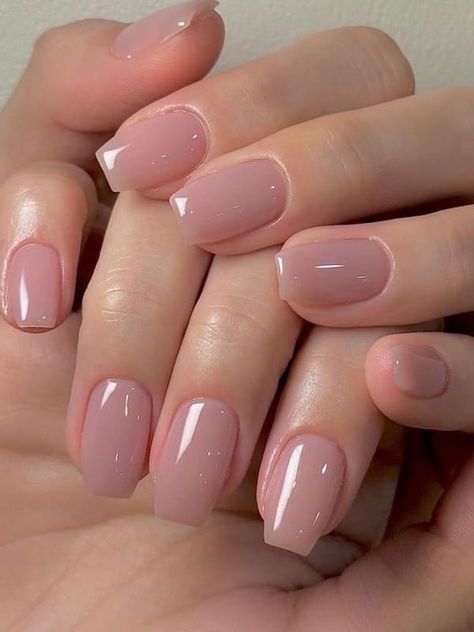 Winter Nails Designs, Pink Nail Colors, Chic Nail Designs, Bridesmaids Nails, Velvet Nails, Pink Gel Nails, Nude Nail Designs, February Nails, Subtle Nails