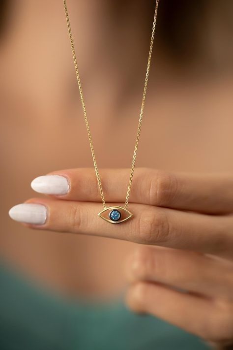 Jewellery Photography Inspiration, Jewelry Product Shots, Creative Jewelry Photography, Handmade Evil Eye, Jewelry Photography Styling, Evil Eye Necklace Gold, Jewellery Photography, Bridemaids Gifts, Jewelry Photoshoot