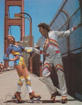 Disco Skate Outfit, Roller Skating 90s, Roller Disco Outfit 70s, 70s Skating Outfit, 70 Roller Skating Outfit, 80s Fashion Roller Skating, 60s Roller Skating Outfit, 90s Roller Skating Aesthetic, 80s Outfits Roller Skating