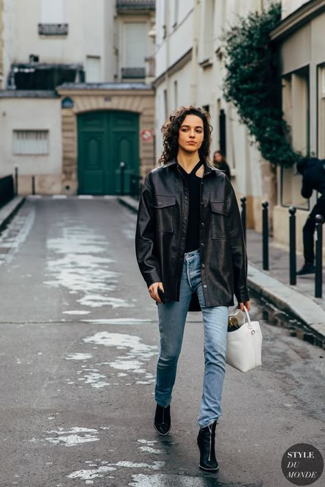 Leandra Medine, Giovanna Battaglia, Stockholm Street Style, Anna Dello Russo, Moda Paris, Looks Street Style, Style Noir, Leather Shirt, Almost Famous