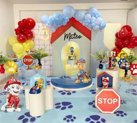 Paw Patrol Birthday Party Cake, Paw Patrol Balloons, Paw Patrol Party Decorations, Toddler Boy Birthday, Paw Party, Paw Patrol Birthday Party, Paw Patrol Party, Paw Patrol Birthday, Baby 1st Birthday