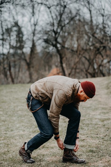 Red Wing Iron Ranger 8085 boots Canvas waxed jacket Brave Star 🌟 Cone Mills 13.5oz Heartland Selvage Brave Star Selvage, Red Wing Iron Ranger Outfit, Iron Ranger Boots Outfit, Redwing Iron Ranger Outfits, Iron Ranger Outfit, Red Wing Iron Ranger 8085, Red Wing 8085, Red Wing Boots Iron Ranger, Iron Ranger 8085