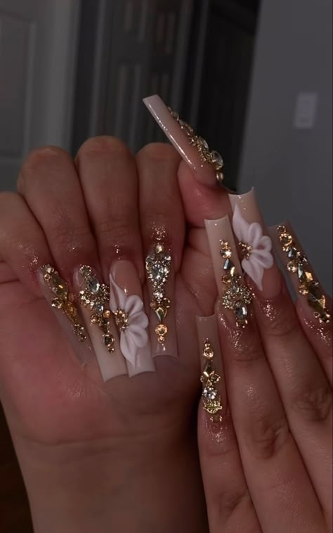 Champagne Nails, Quince Nails, Quinceanera Nails, Gold Acrylic Nails, Milky Nails, Girly Acrylic, Girl Nails, Girly Acrylic Nails, Gold Nail