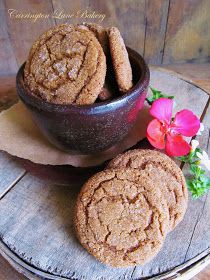 Bacon Ice Cream, Turkey Desserts, Ginger Snap Cookies Recipe, Ginger Snaps Recipe, Bacon Day, Gingersnap Cookies, Best Pasta Dishes, Gingersnap Crust, Chocolate Bacon