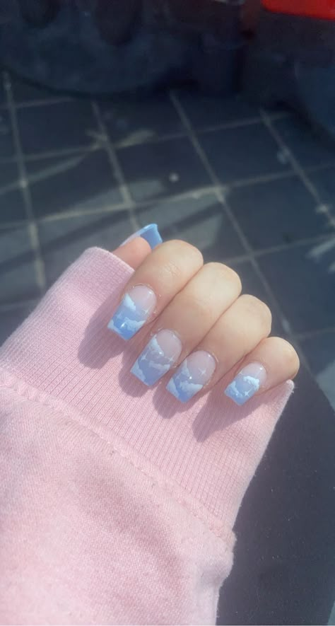 Dreamy Blue Nails, Cloudy Nail Design, Blue Shorts Nails, Light Sky Blue Nails, Light Blue January Nails, Cloudy Acrylic Nails, Blue Medium Nails, Blue Cloud Nails, Cloudy Nails